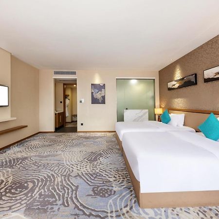 Qianhai Holiday Hotel Σενζέν Εξωτερικό φωτογραφία