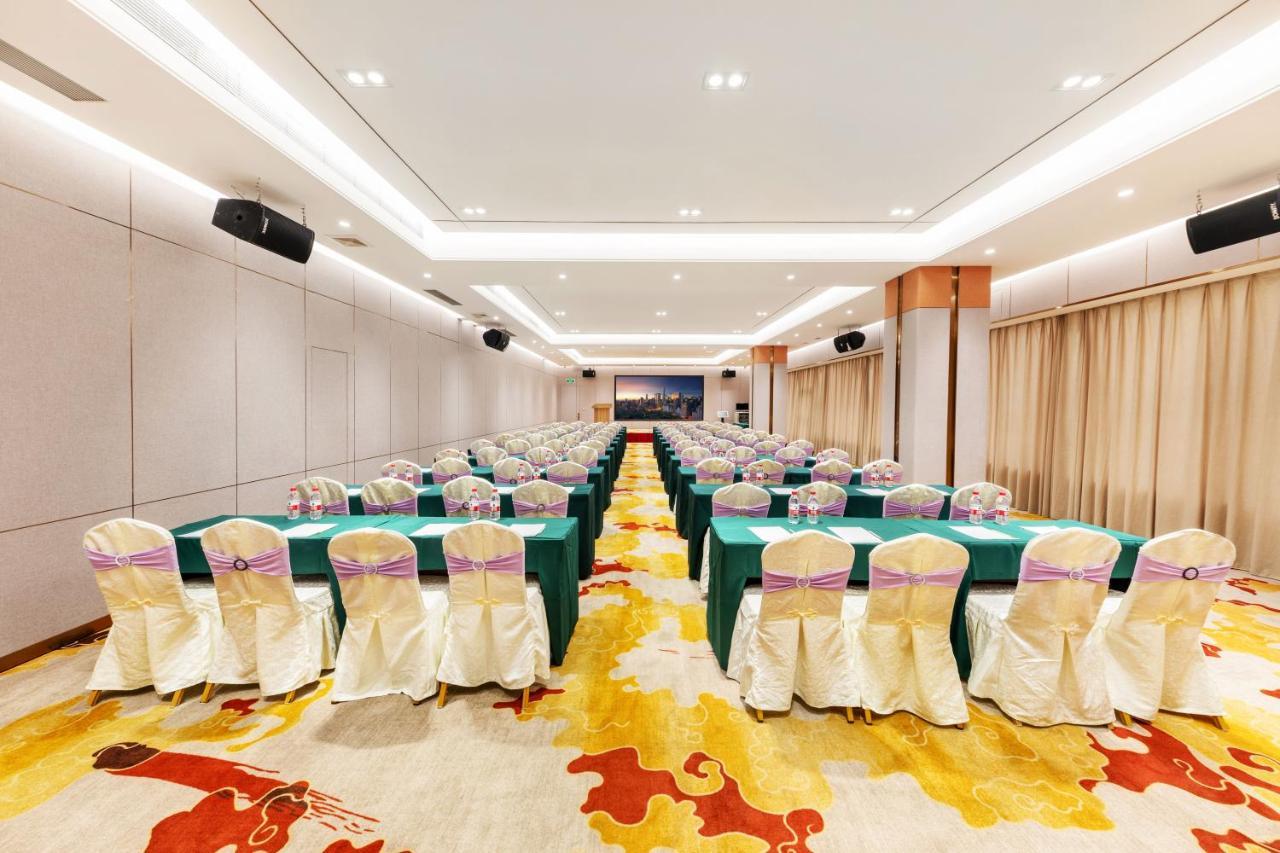 Qianhai Holiday Hotel Σενζέν Εξωτερικό φωτογραφία